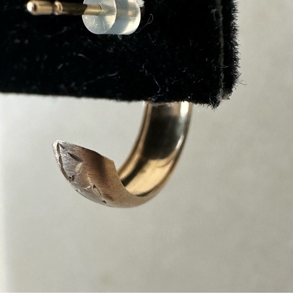 14k Solid Gold Two Toned Etched Post Earrings - Picture 9 of 16